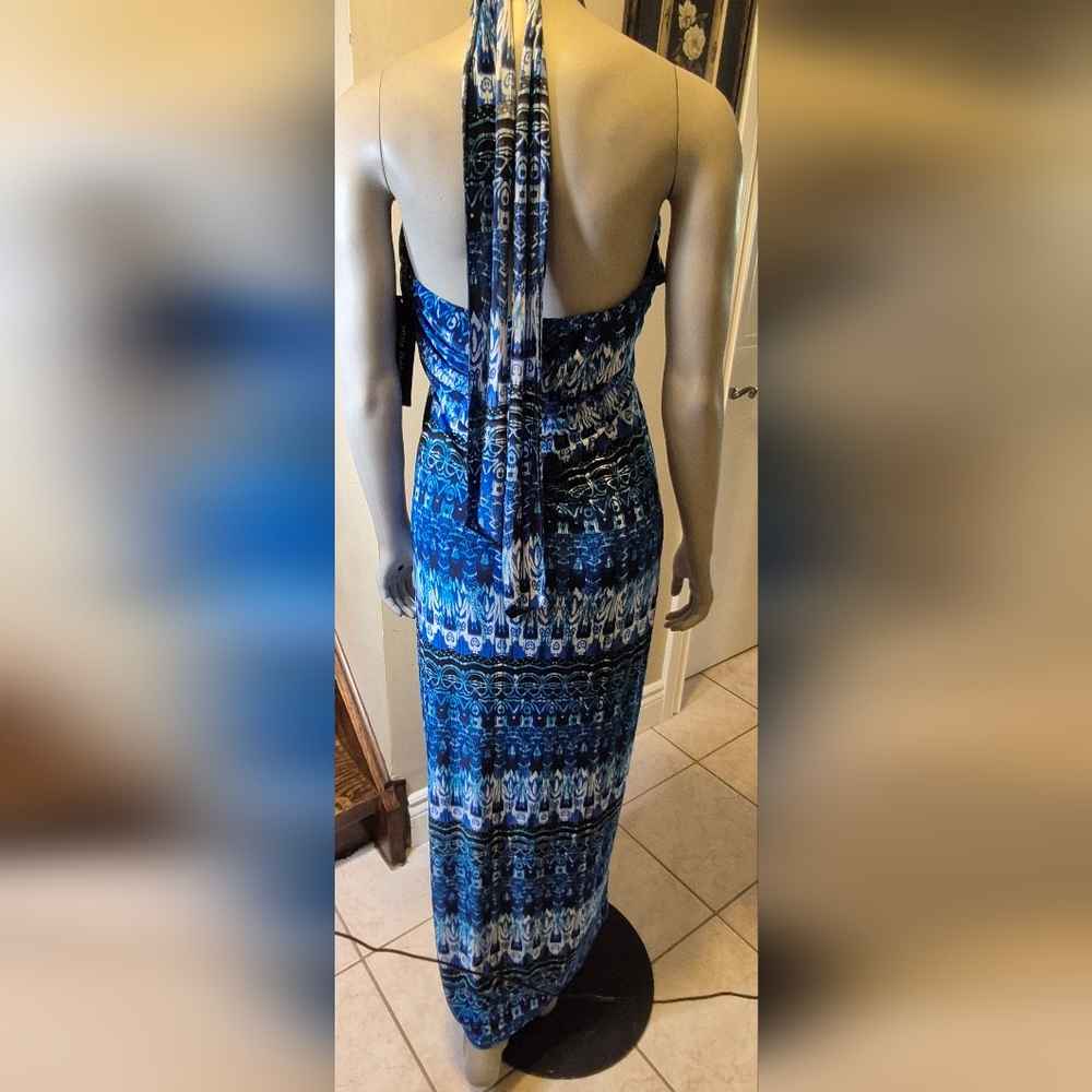 Elegant Blue Patterned Maxi Skirt by Mlle Gabrielle. - Picture 6 of 16